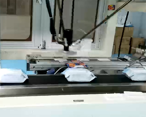 客戶之聲！見證品質(zhì)魅力！浙江客戶一次性購買2條20道濕巾生產(chǎn)機(jī)器