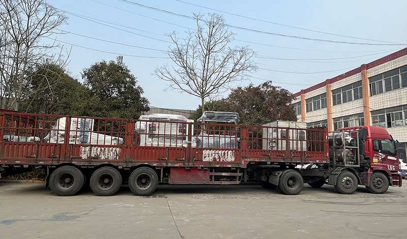 洗臉巾設(shè)備發(fā)貨現(xiàn)場 洗臉巾設(shè)備發(fā)貨現(xiàn)場