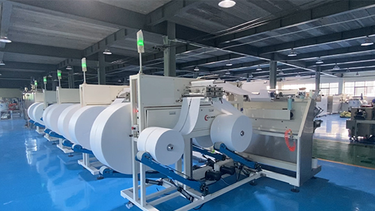 濕巾生產(chǎn)設(shè)備 濕巾生產(chǎn)設(shè)備