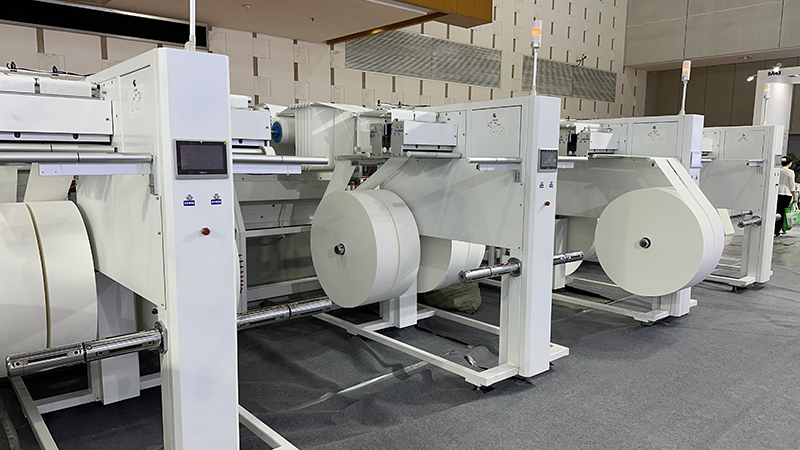 16道濕巾機(jī) 16道濕巾機(jī)