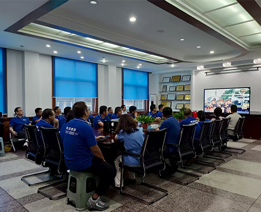 鄭州海德晟機械全員共觀閱兵盛典，以匠心裝備致敬強國征程