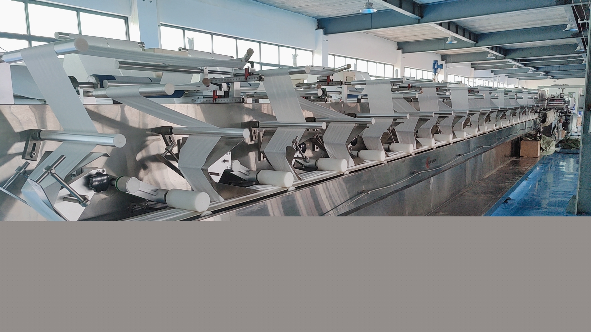 小型濕巾生產(chǎn)線適合建廠嗎？